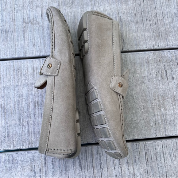 Authentic Louis Vuitton Monte Carlo shoes - Picture 10 of 16